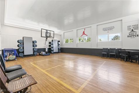 16310 Lisbon Street SE Minerva OH 44657