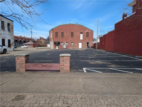 622 Main Street Coshocton OH 43812