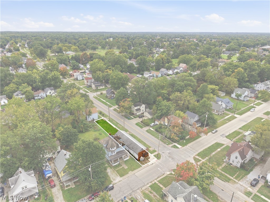 523 W 23rd Street Lorain OH 44052