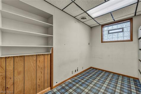 1319 W Erie Avenue Lorain OH 44052
