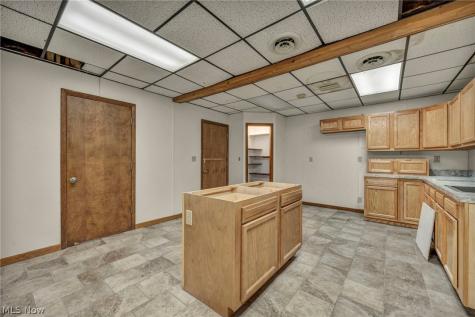 1319 W Erie Avenue Lorain OH 44052