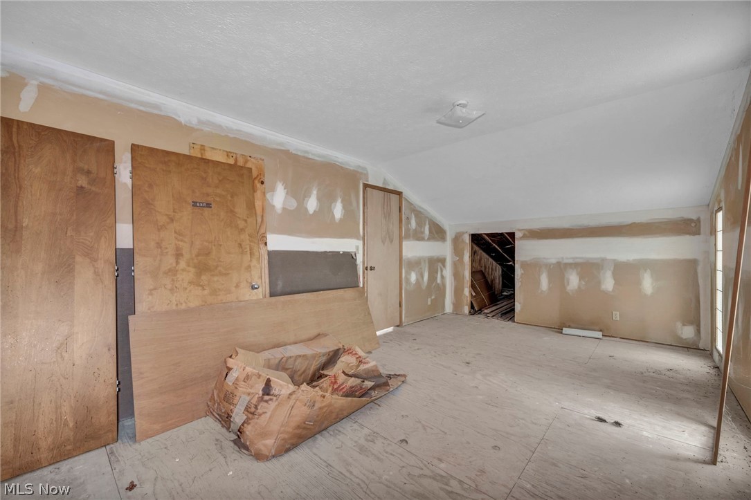 1319 W Erie Avenue Lorain OH 44052