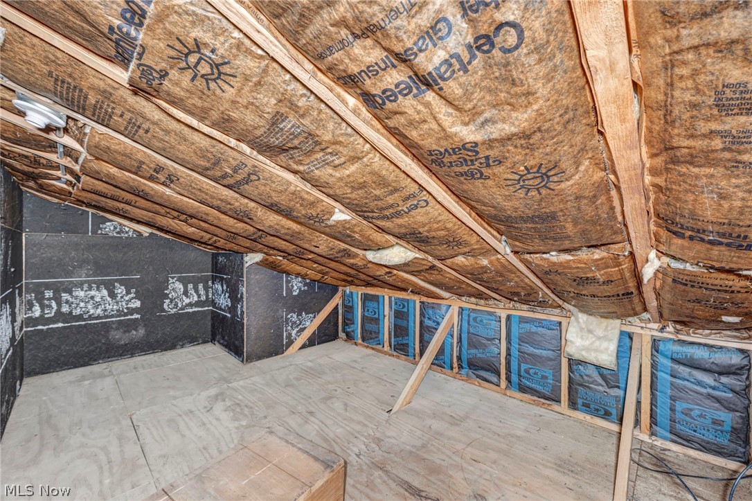 1319 W Erie Avenue Lorain OH 44052