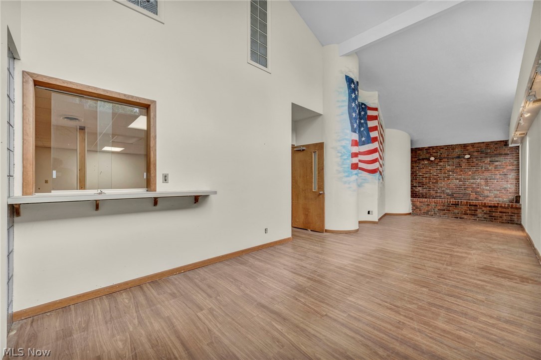 1319 W Erie Avenue Lorain OH 44052