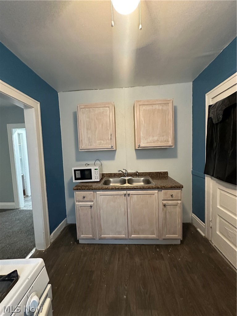 515 E 105th Street Cleveland OH 44108