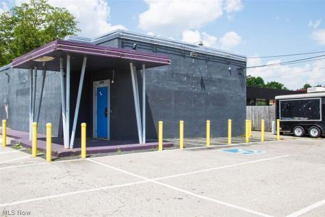 1890 S Arlington Street Akron OH 44306