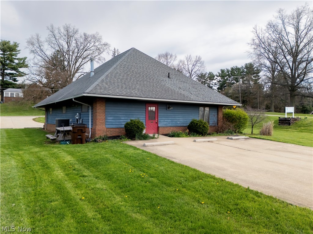 226 E Burwell Avenue Loudonville OH 44842
