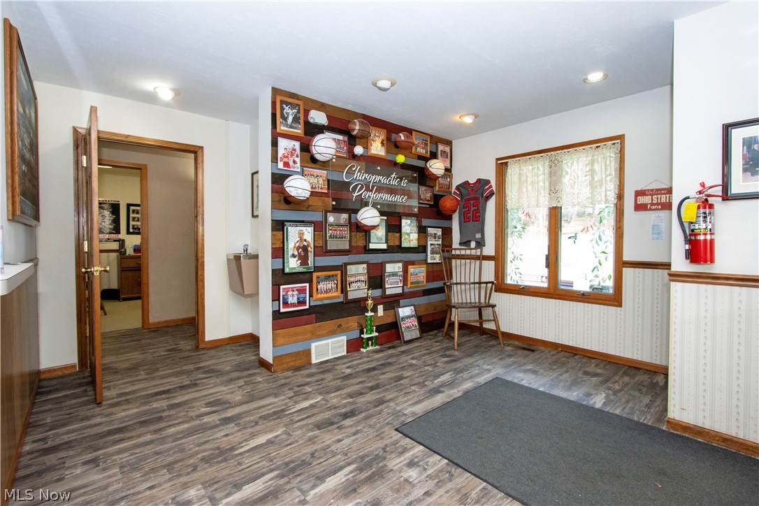226 E Burwell Avenue Loudonville OH 44842
