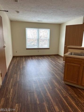 426 Oakwood Wadsworth OH 44281