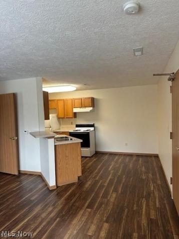 426 Oakwood Wadsworth OH 44281