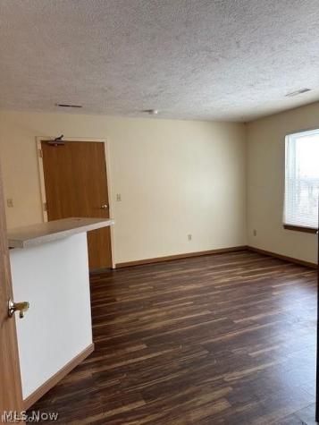426 Oakwood Wadsworth OH 44281