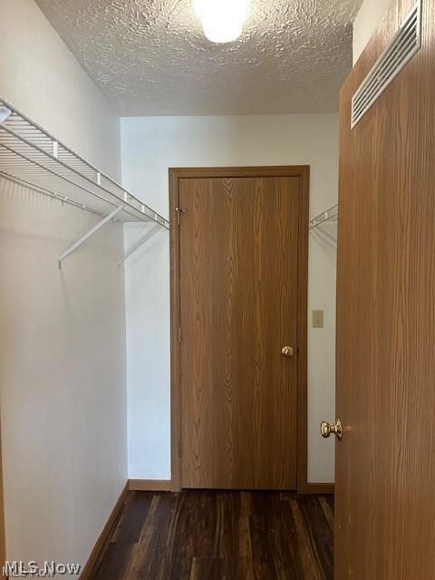 426 Oakwood Wadsworth OH 44281