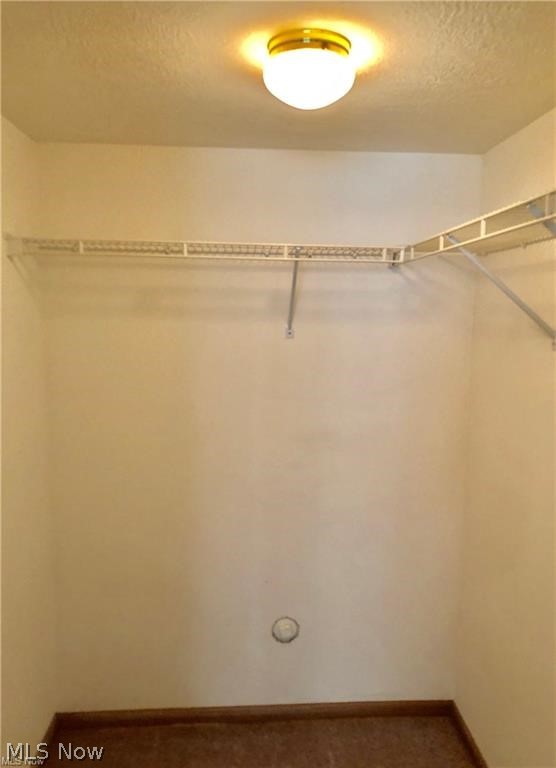 426 Oakwood Wadsworth OH 44281