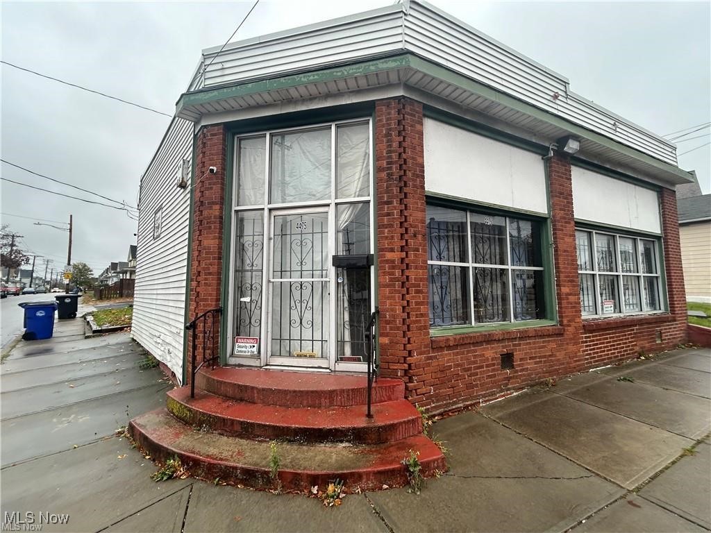 4479 State Road Cleveland OH 44109