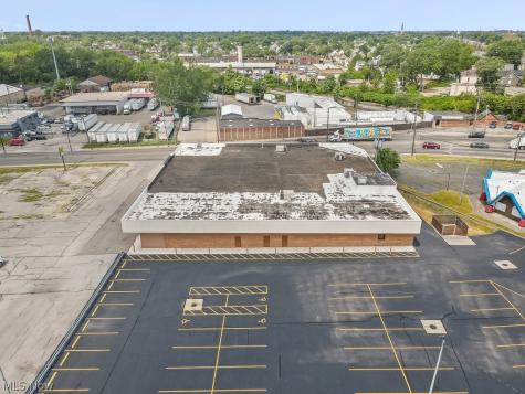 3475 Ridge Avenue Cleveland OH 44102
