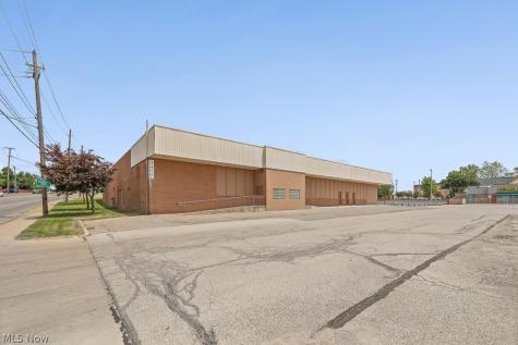 3475 Ridge Avenue Cleveland OH 44102
