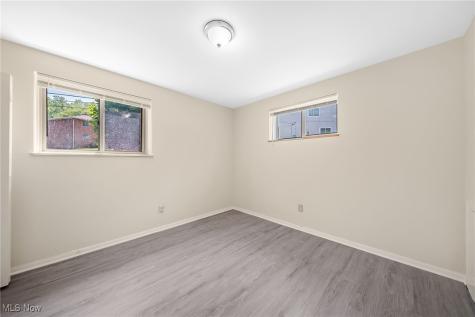 4560 E 104th Street Garfield Heights OH 44125