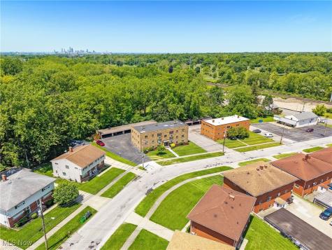 4560 E 104th Street Garfield Heights OH 44125