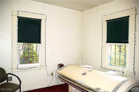 4350 E 71st Street Cleveland OH 44105