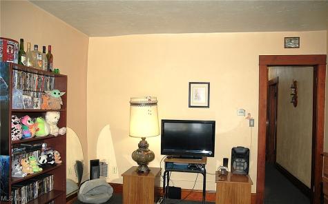 4350 E 71st Street Cleveland OH 44105