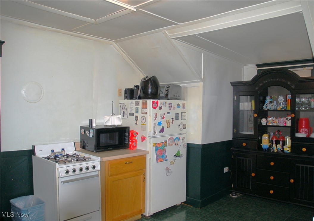 4350 E 71st Street Cleveland OH 44105