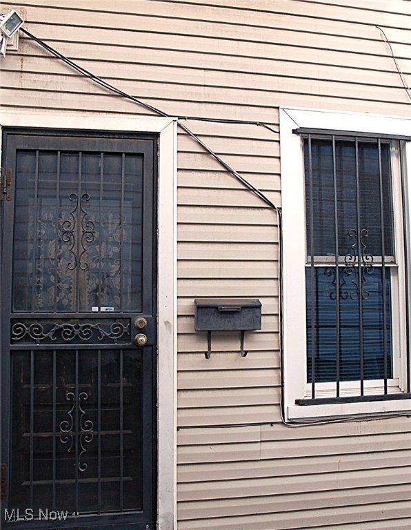 4350 E 71st Street Cleveland OH 44105