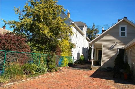 4350 E 71st Street Cleveland OH 44105