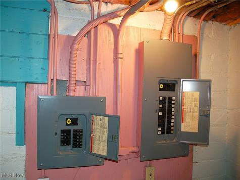 4350 E 71st Street Cleveland OH 44105