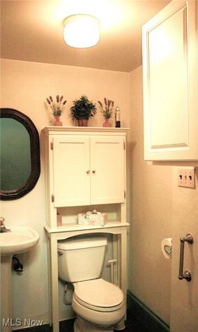 4350 E 71st Street Cleveland OH 44105