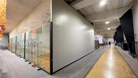 5133 Darrow Road Hudson OH 44236