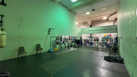 5133 Darrow Road Hudson OH 44236