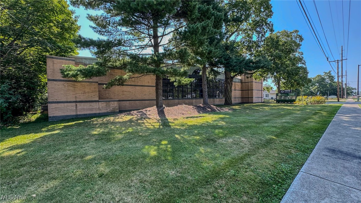 5133 Darrow Road Hudson OH 44236