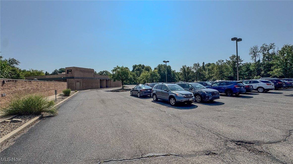 5133 Darrow Road Hudson OH 44236