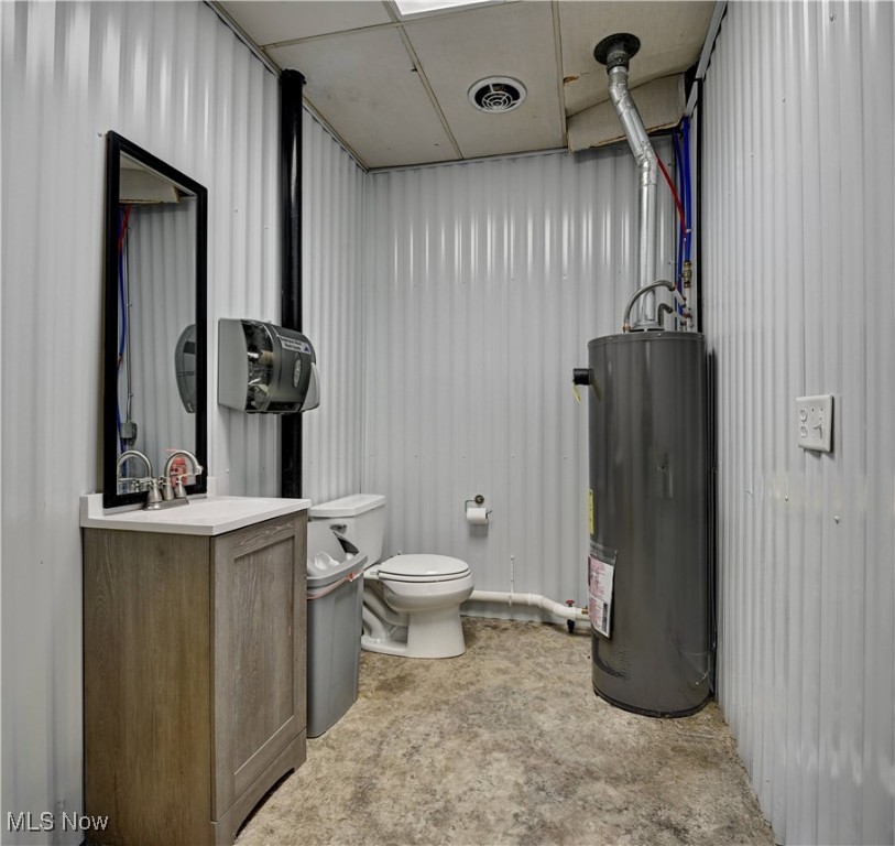 504 Dover Road NE Sugarcreek OH 44681