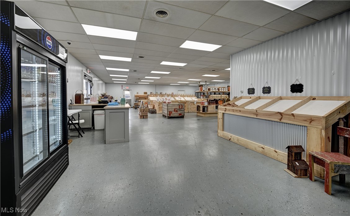 504 Dover Road NE Sugarcreek OH 44681