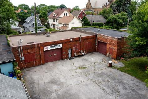 1966 W 52nd Street Cleveland OH 44102