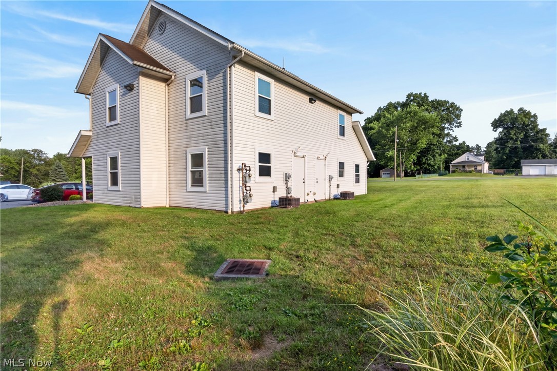 2814 Vestal Road Youngstown OH 44509
