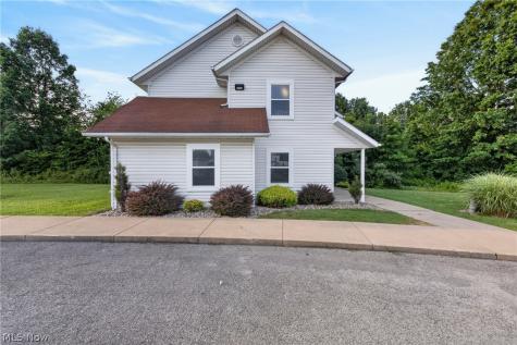 2814 Vestal Road Youngstown OH 44509