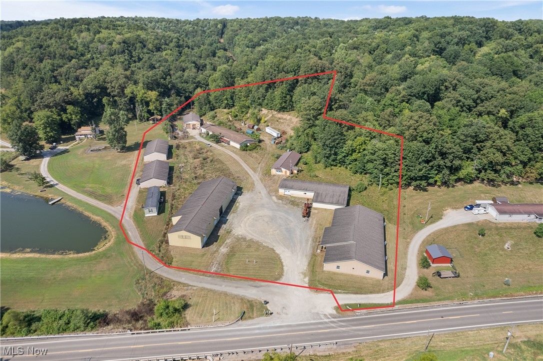 9569 State Route 39 NE Sherrodsville OH 44675
