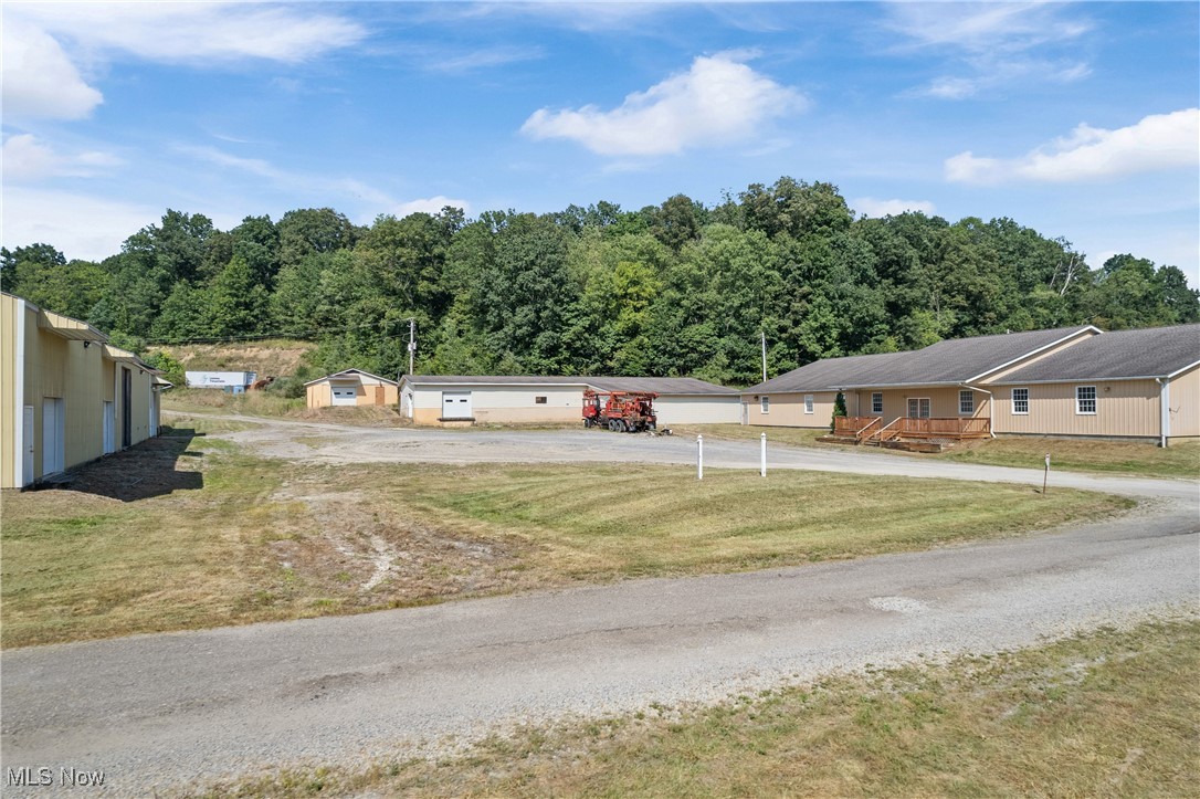 9569 State Route 39 NE Sherrodsville OH 44675