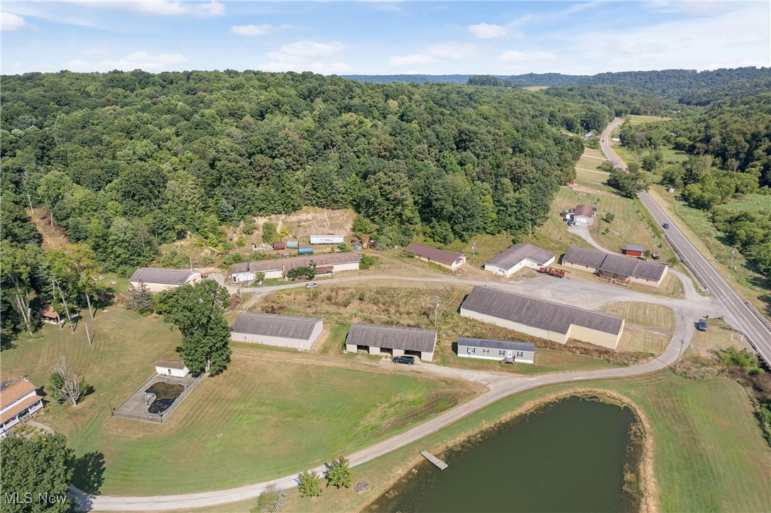 9569 State Route 39 NE Sherrodsville OH 44675