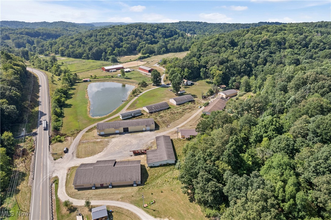 9569 State Route 39 NE Sherrodsville OH 44675