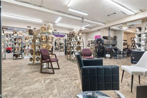 1922 Whipple Avenue NW Canton OH 44708