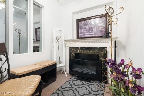 1922 Whipple Avenue NW Canton OH 44708