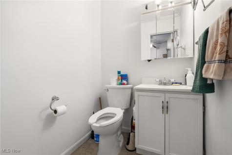 1922 Whipple Avenue NW Canton OH 44708