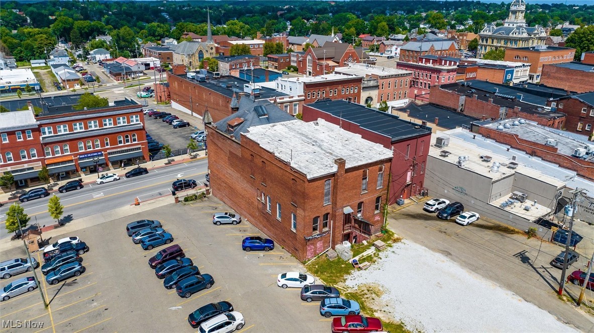 622 Wheeling Avenue Cambridge OH 43725