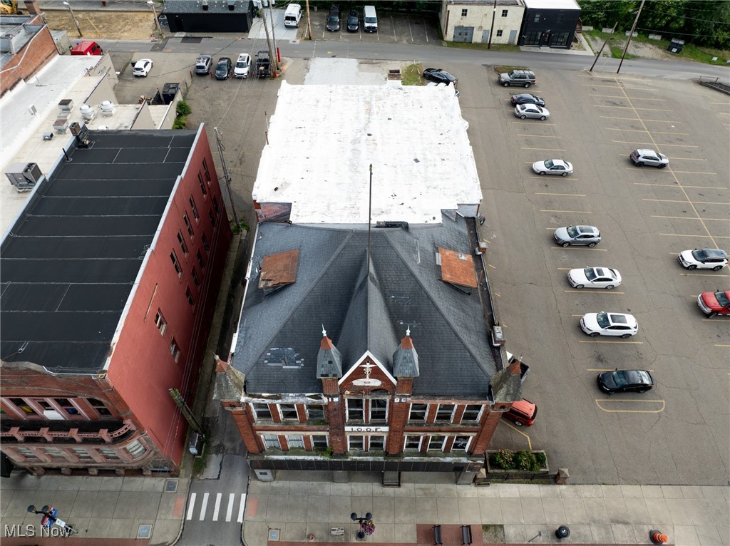 622 Wheeling Avenue Cambridge OH 43725