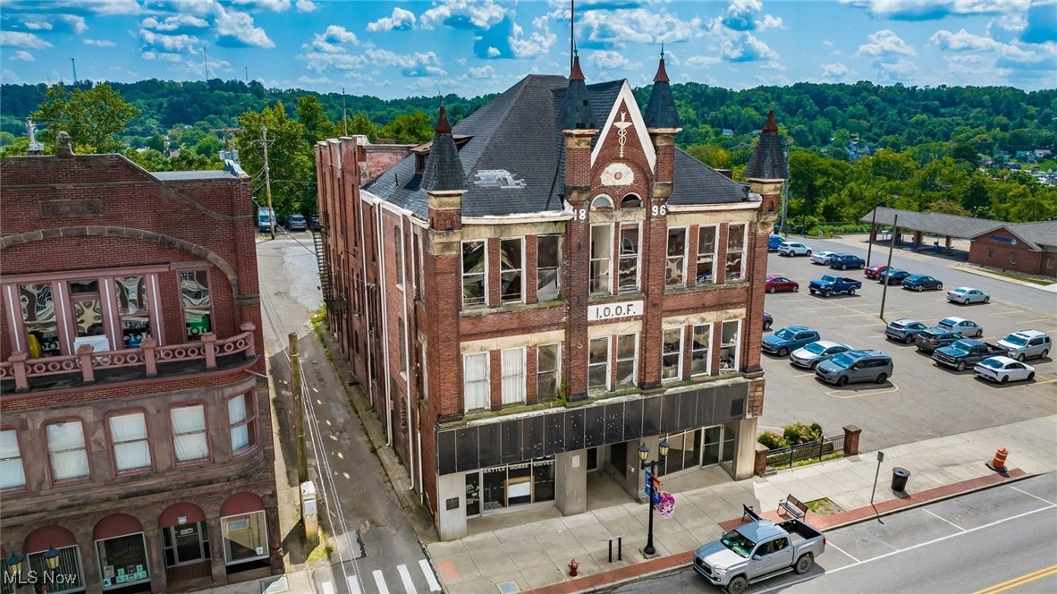 622 Wheeling Avenue Cambridge OH 43725