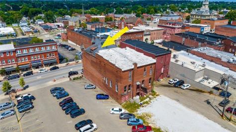 622 Wheeling Avenue Cambridge OH 43725