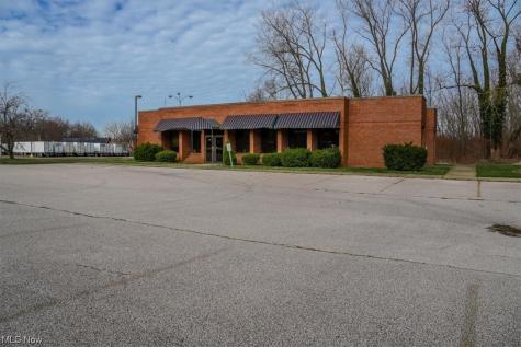 4861 N Ridge Ashtabula OH 44004